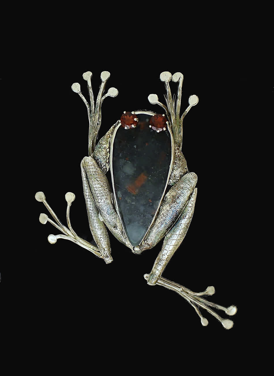 Articulated Jasper Frog